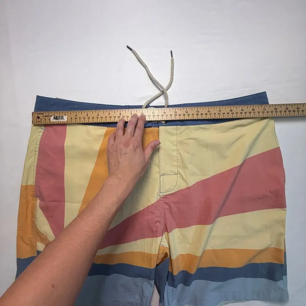 Faherty Soleil Sun Wave Boardshorts Size 40 Retro Swim Trunks 7” Inseam